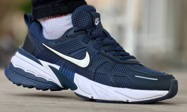 خرید کتونی نایک