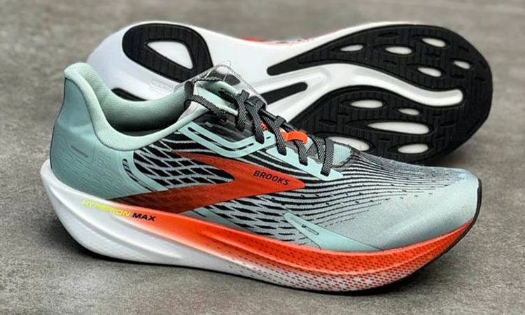 کتونی برای سفرهای هوایی طولانی