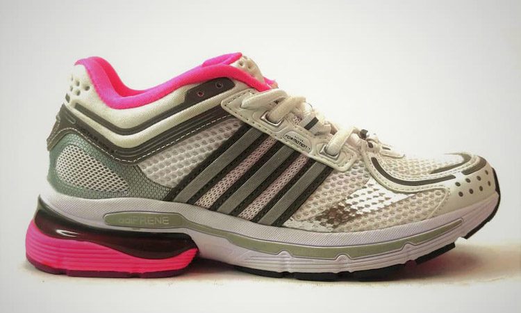 کتونی برای سفرهای هوایی طولانی