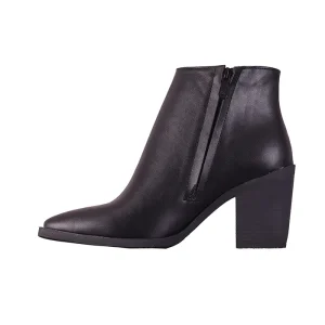 نیم بوت پاشنه دار