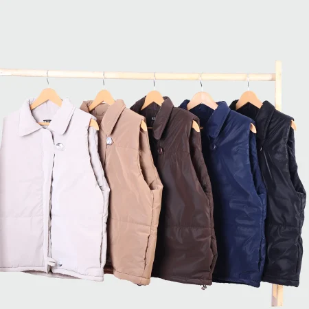 پافر دکمه دار