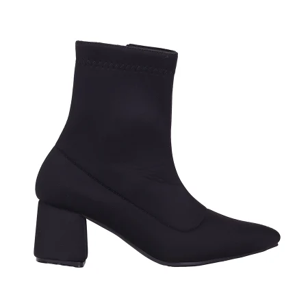 بوت نوک تیز زنانه